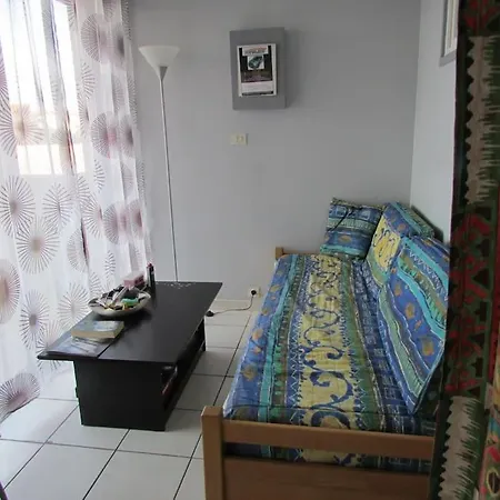 Proche Du Lydia Apartment *